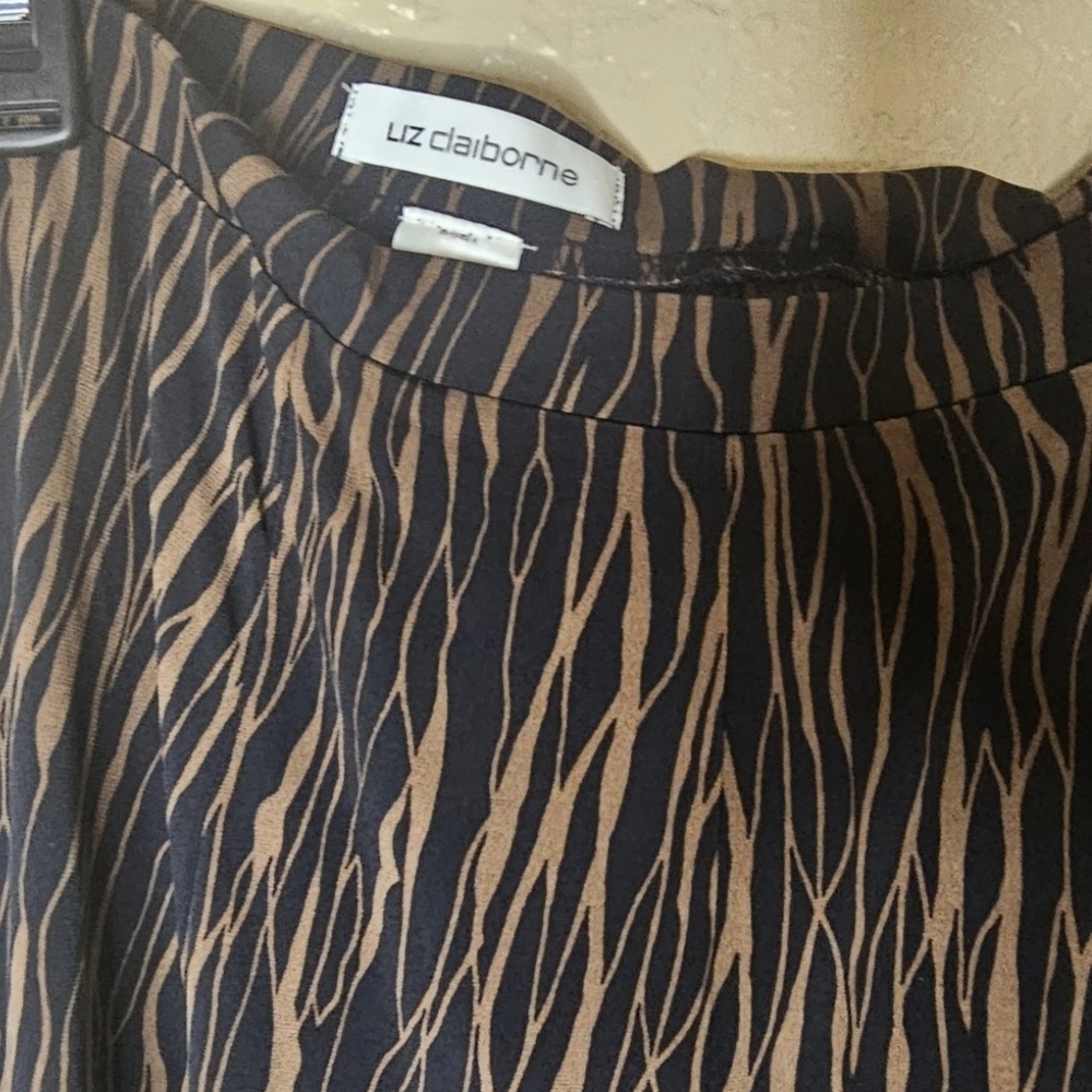 Liz Claiborne Classics Skirt Womens Sz 8 Black Pleated Preppy Academia Old Money - Picture 6 of 6